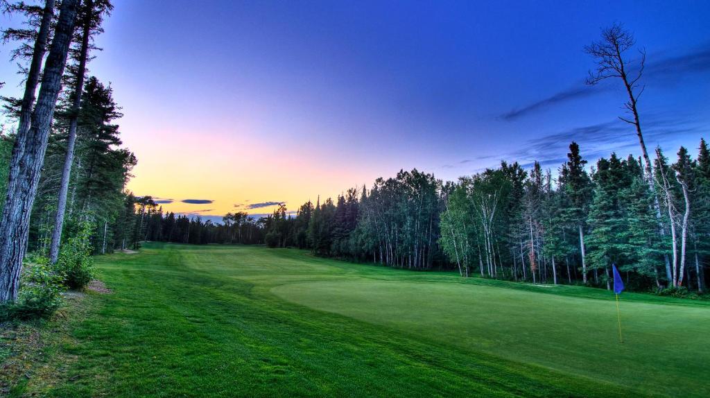 Elk Ridge Resort Prince Albert Exterior photo